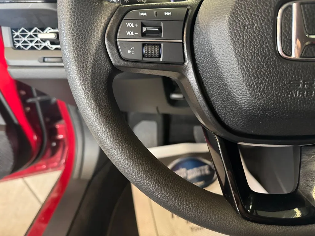 Honda Accord photo 10