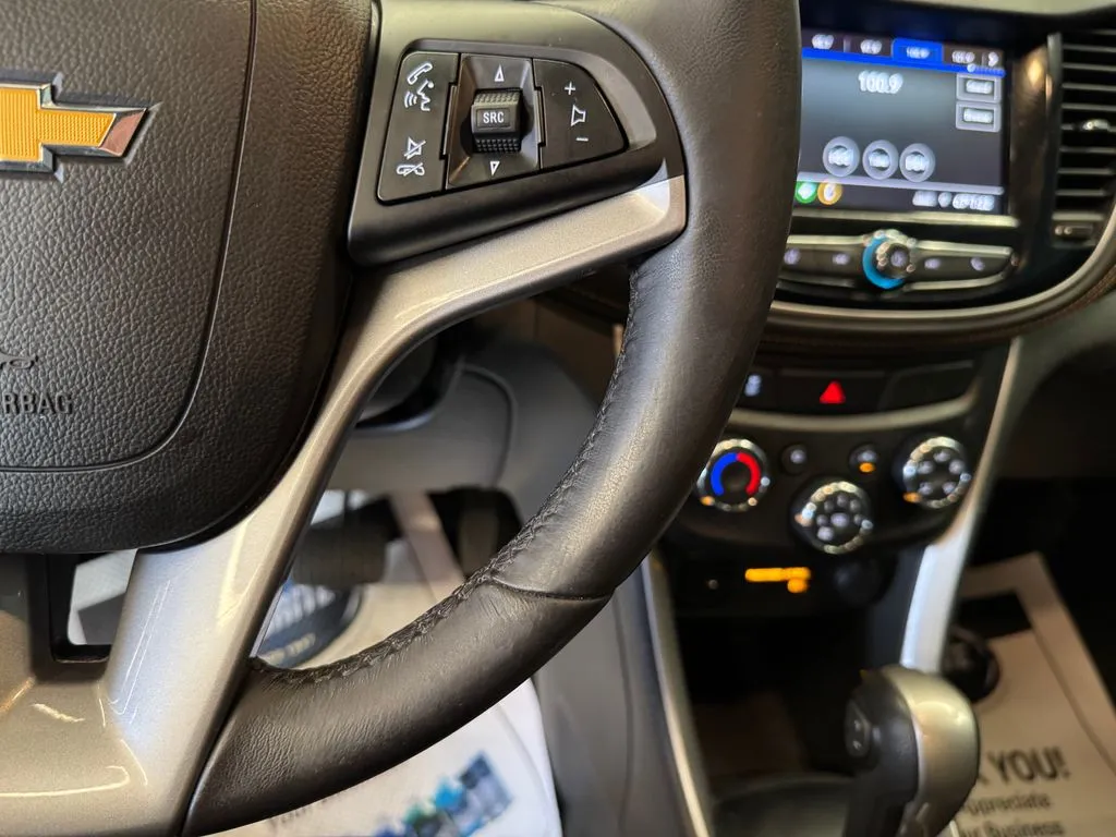 Chevrolet Trax photo 12