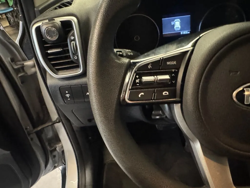 Kia Sportage photo 12