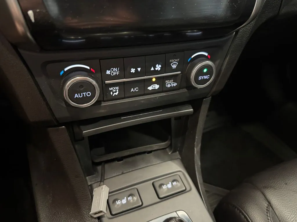 Acura ILX photo 13