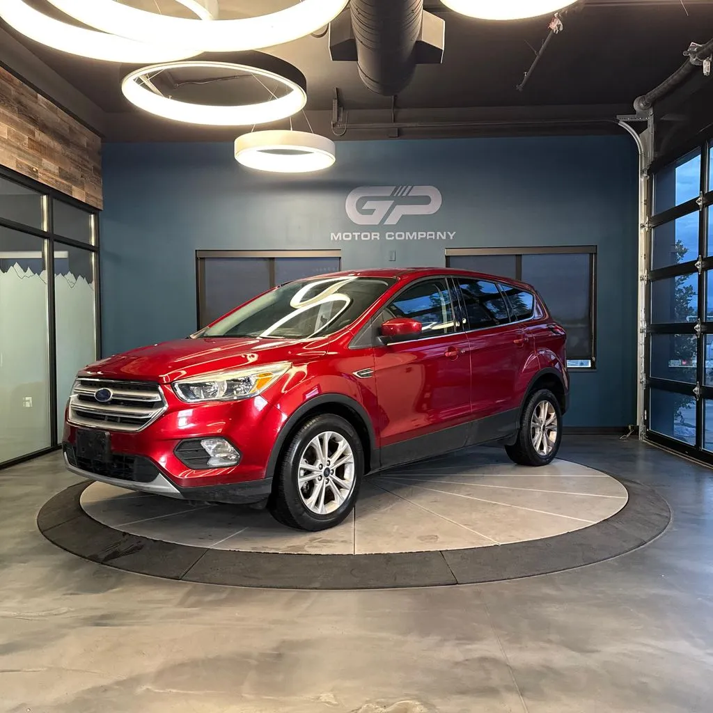 Ford Escape photo 6