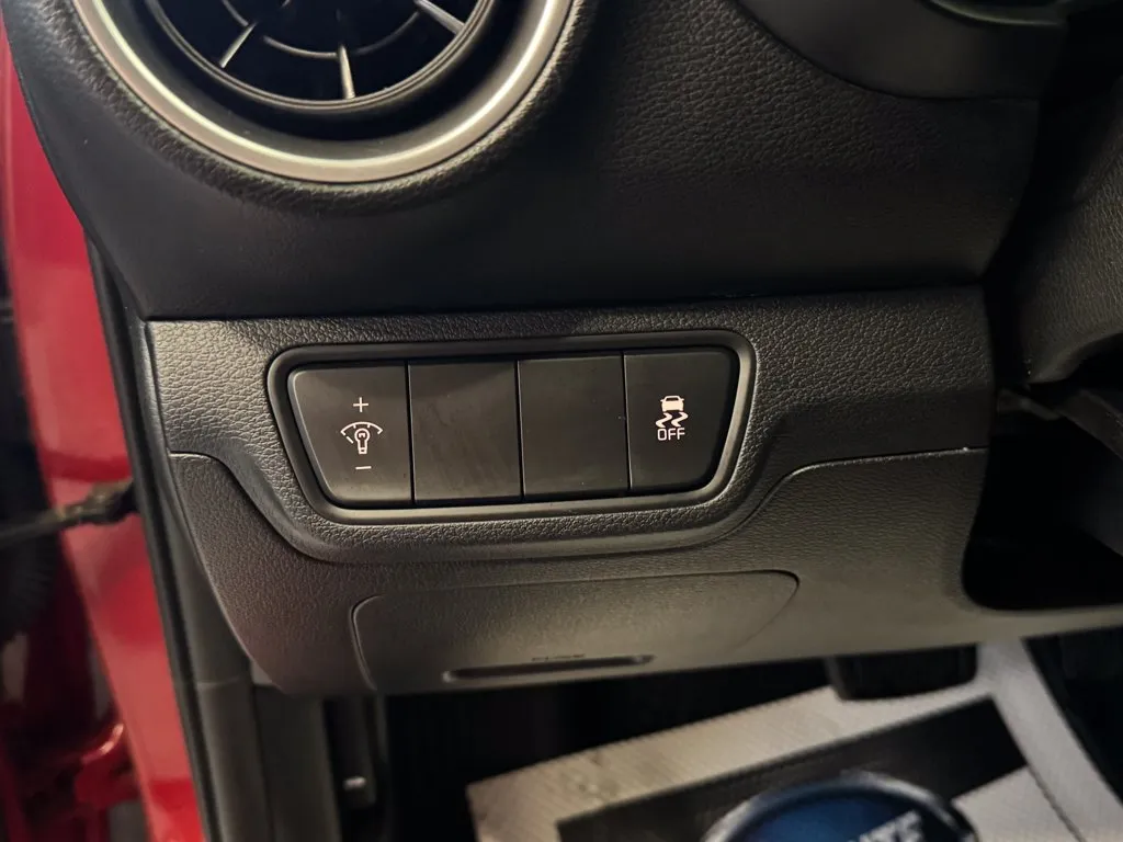 Kia Forte photo 17