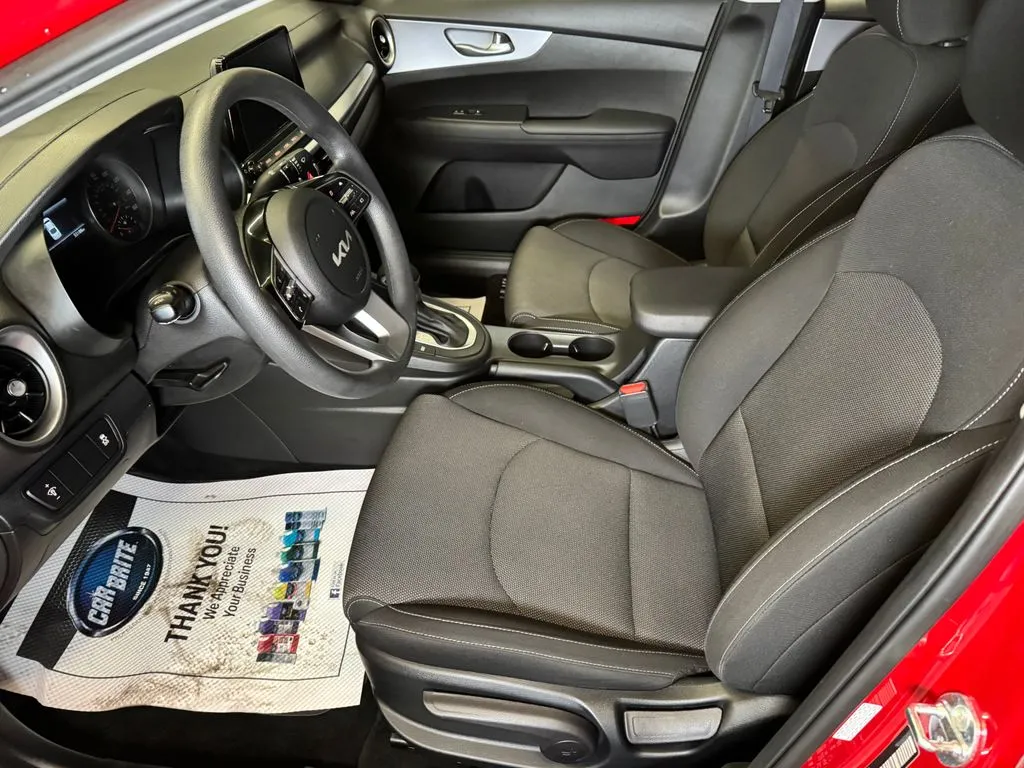 Kia Forte photo 19