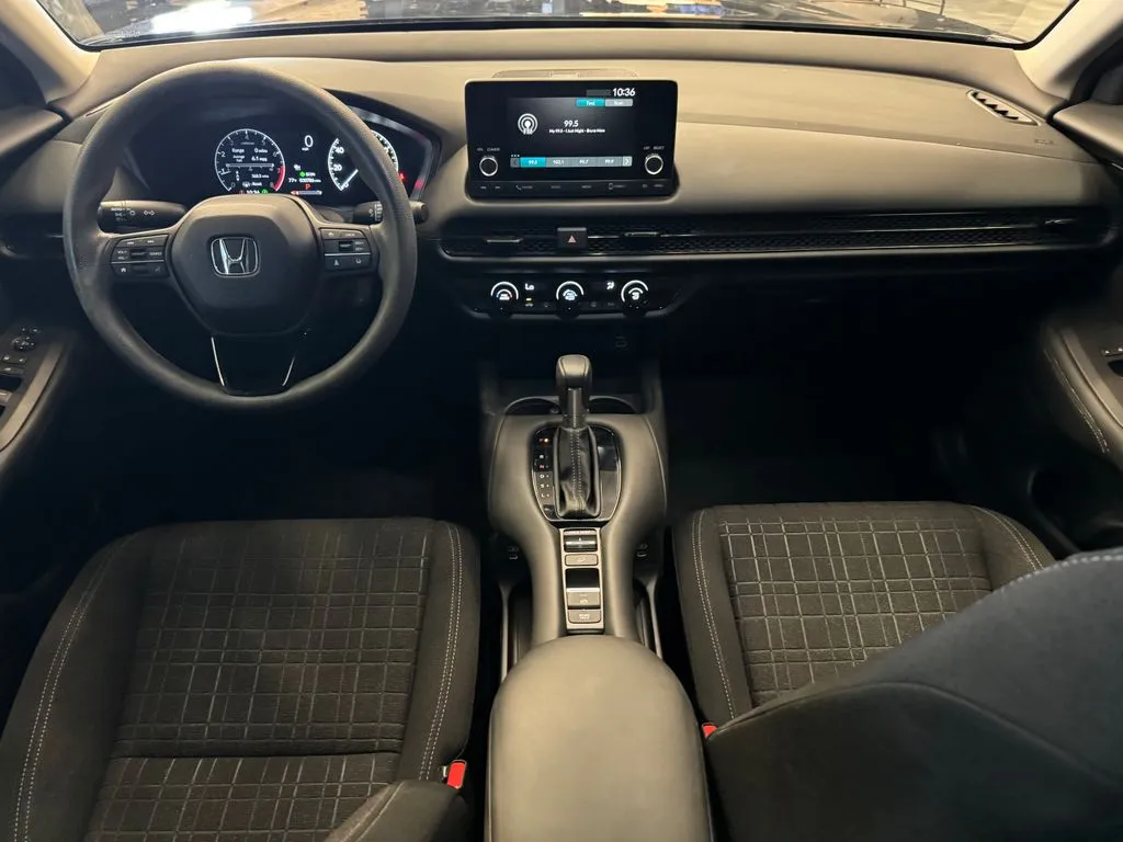 Honda HR-V photo 11