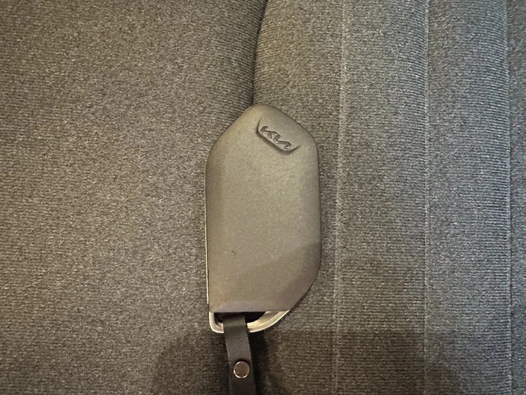 Kia K4 photo 17