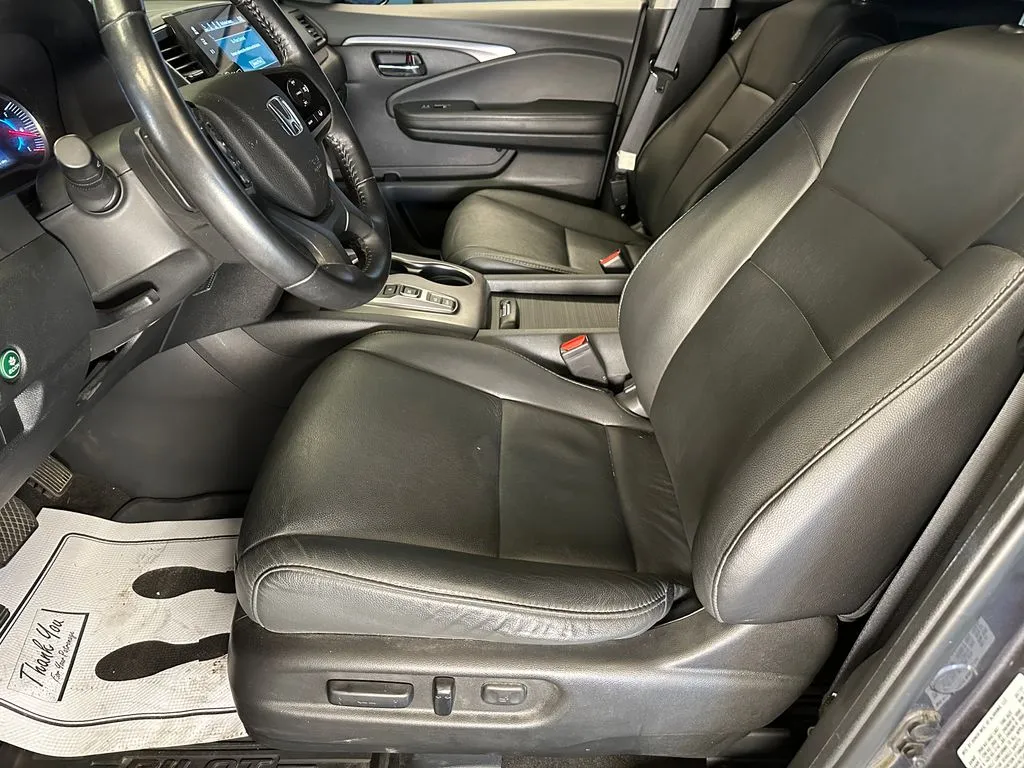 Honda Pilot photo 20