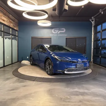 Blue 2024 Toyota Prius XLE for sale in Kaysville, UT