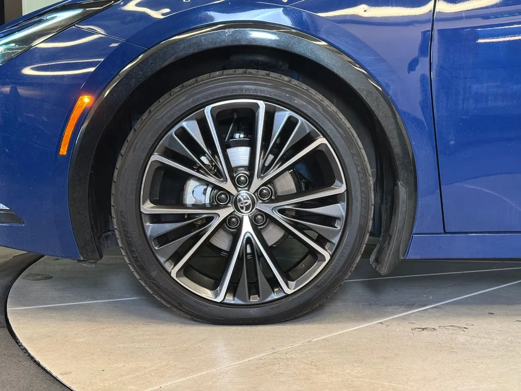 Toyota Prius photo 25