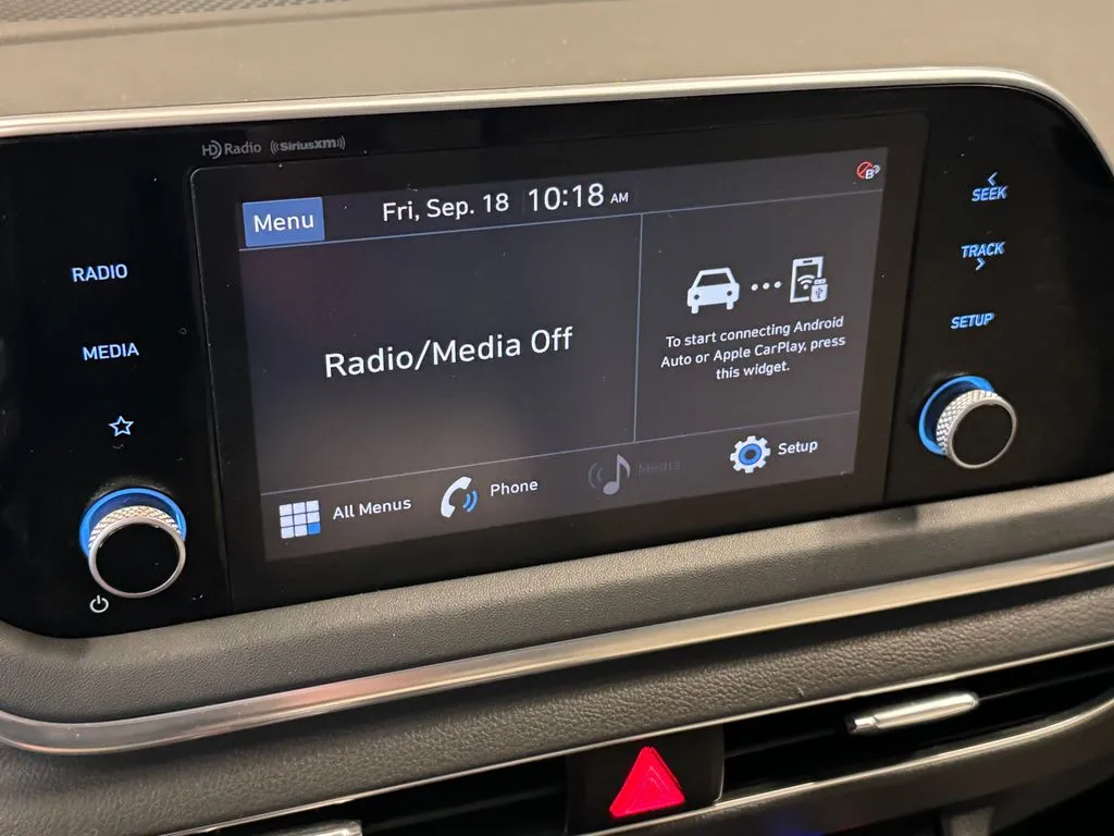 Hyundai Sonata photo 13