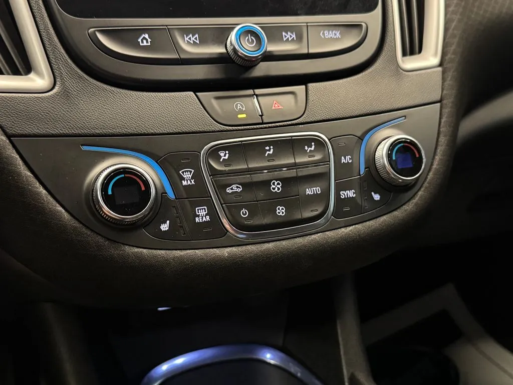 Chevrolet Malibu photo 15