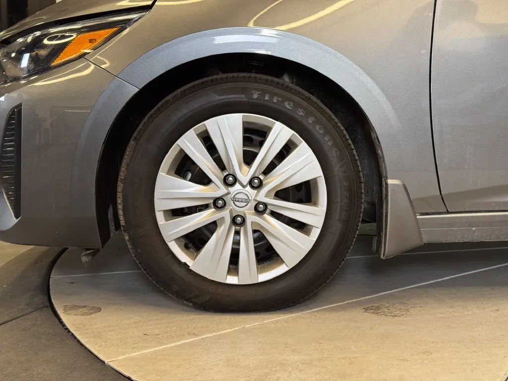 Nissan Sentra photo 24