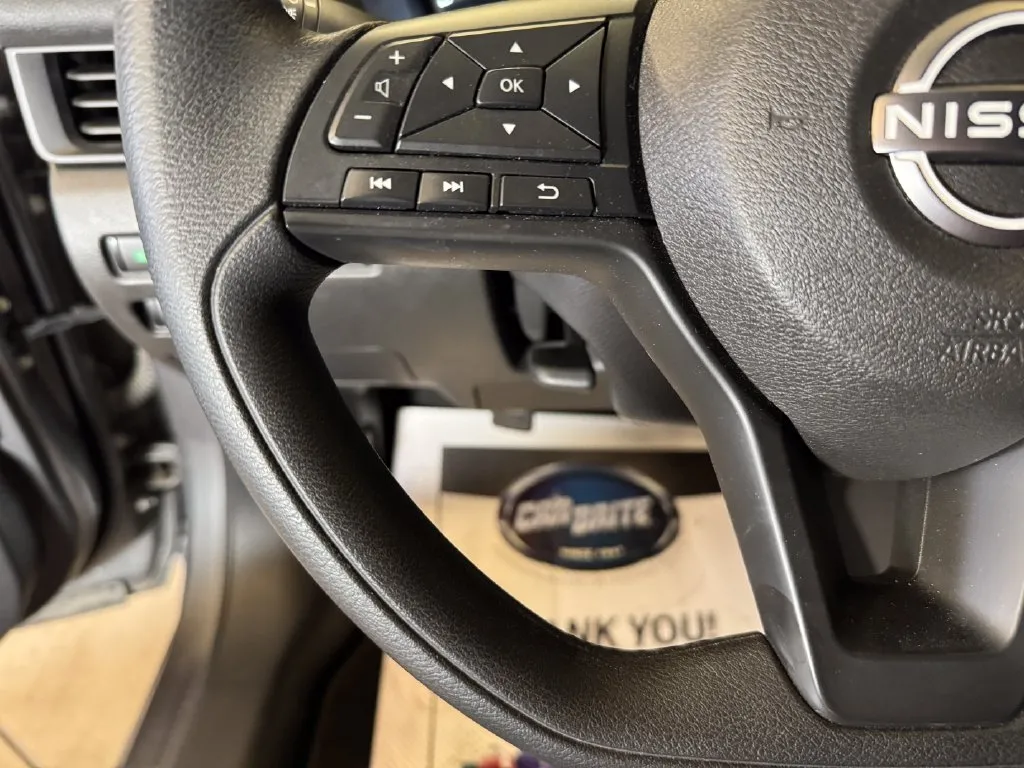 Nissan Sentra photo 11