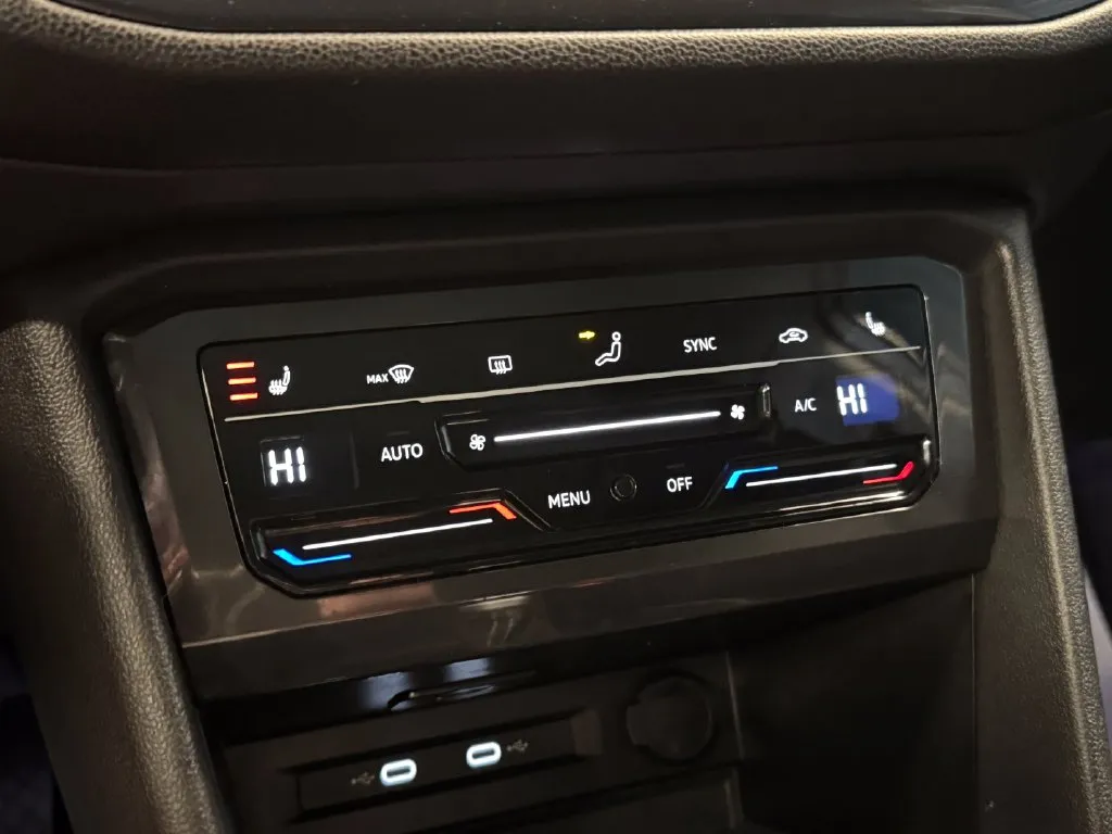 Volkswagen Tiguan photo 14