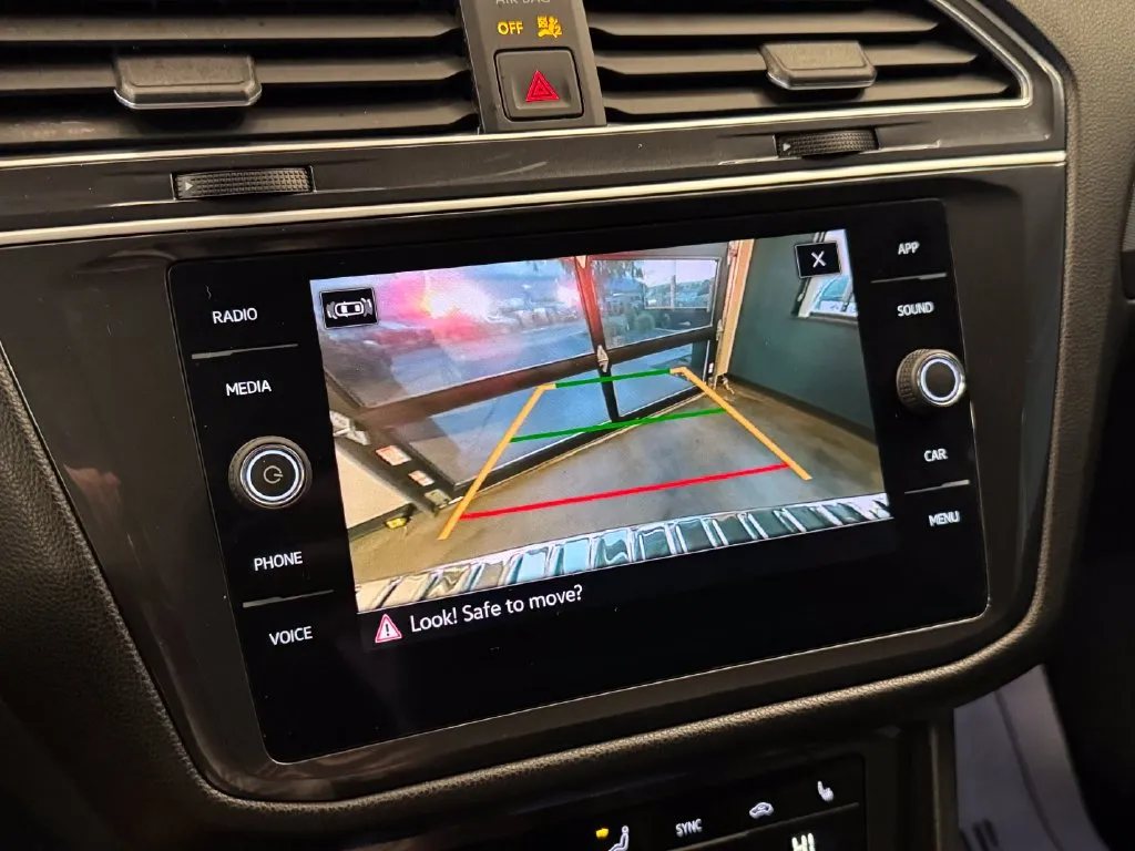 Volkswagen Tiguan photo 13