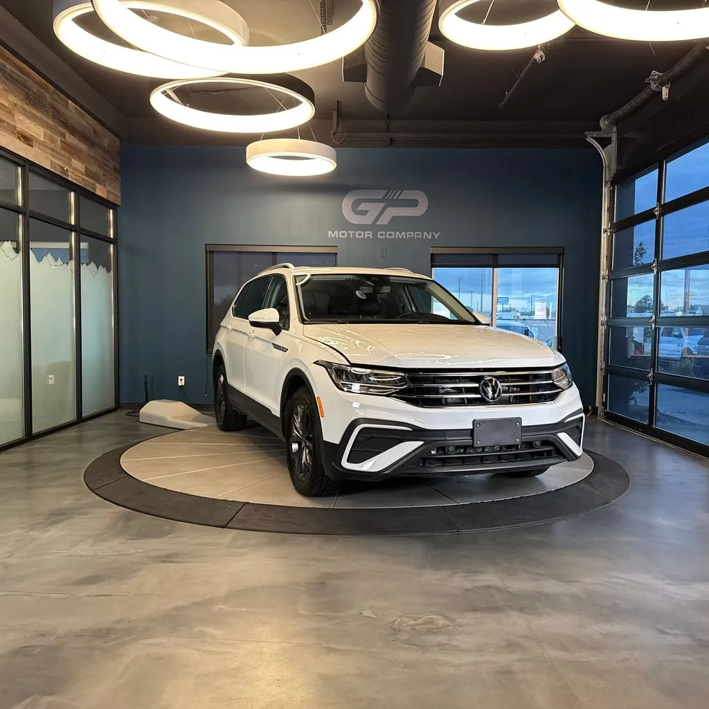 White 2024 Volkswagen Tiguan 2.0T SE for sale in Kaysville, UT