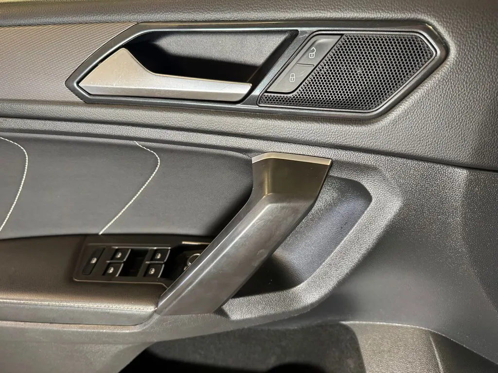 Volkswagen Tiguan photo 18