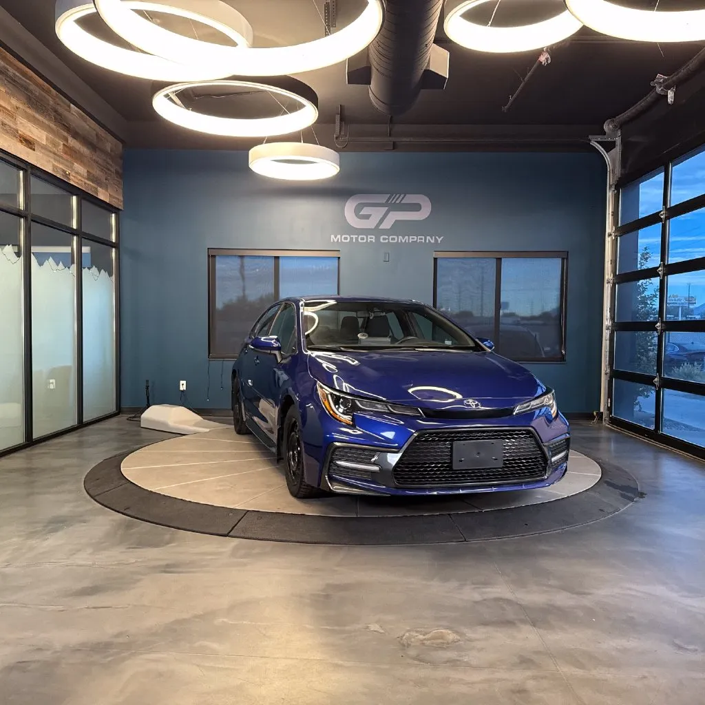 Blue 2020 Toyota Corolla SE for sale in Kaysville, UT