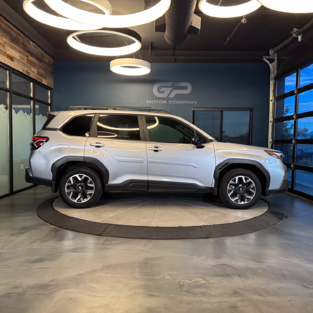 Subaru Forester photo 2