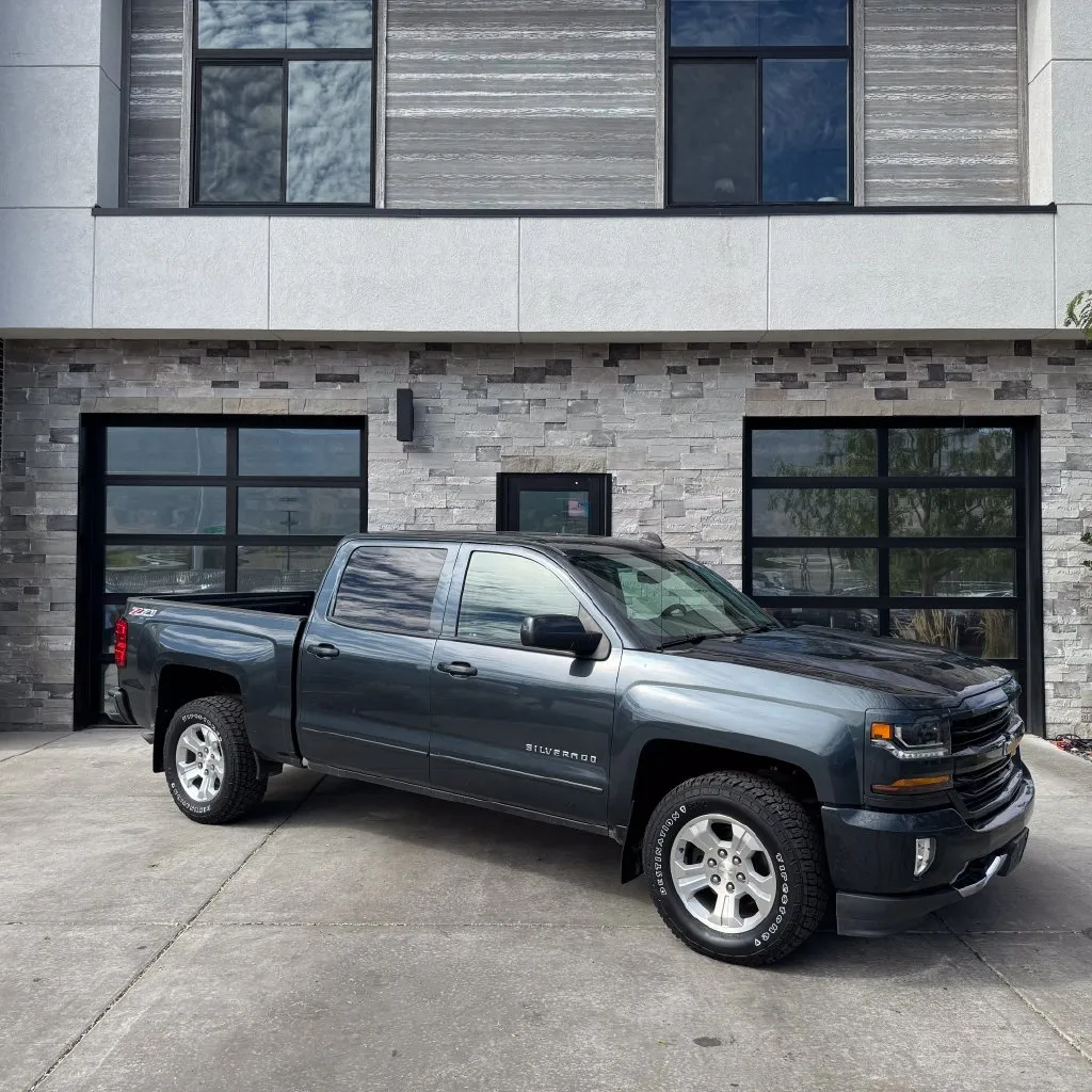 Gray 2017 Chevrolet Silverado 1500 LT for sale in Kaysville, UT