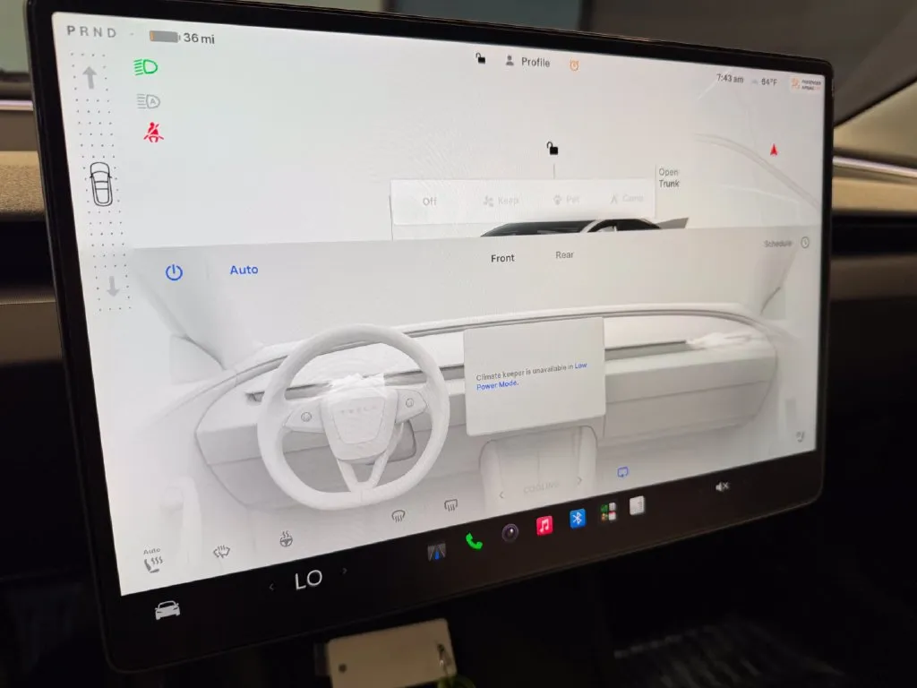 Tesla Model 3 photo 12
