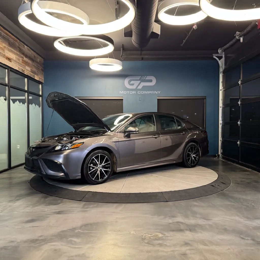 Toyota Camry photo 24