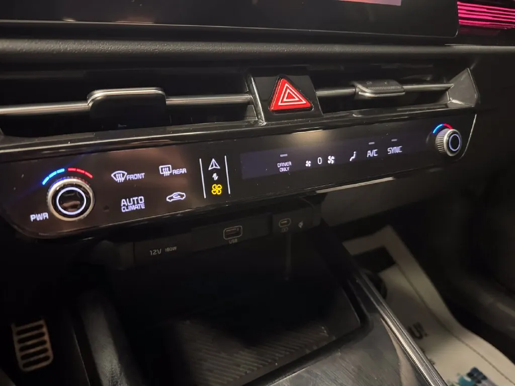 Kia Niro photo 15