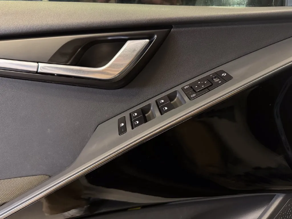 Kia Niro photo 19