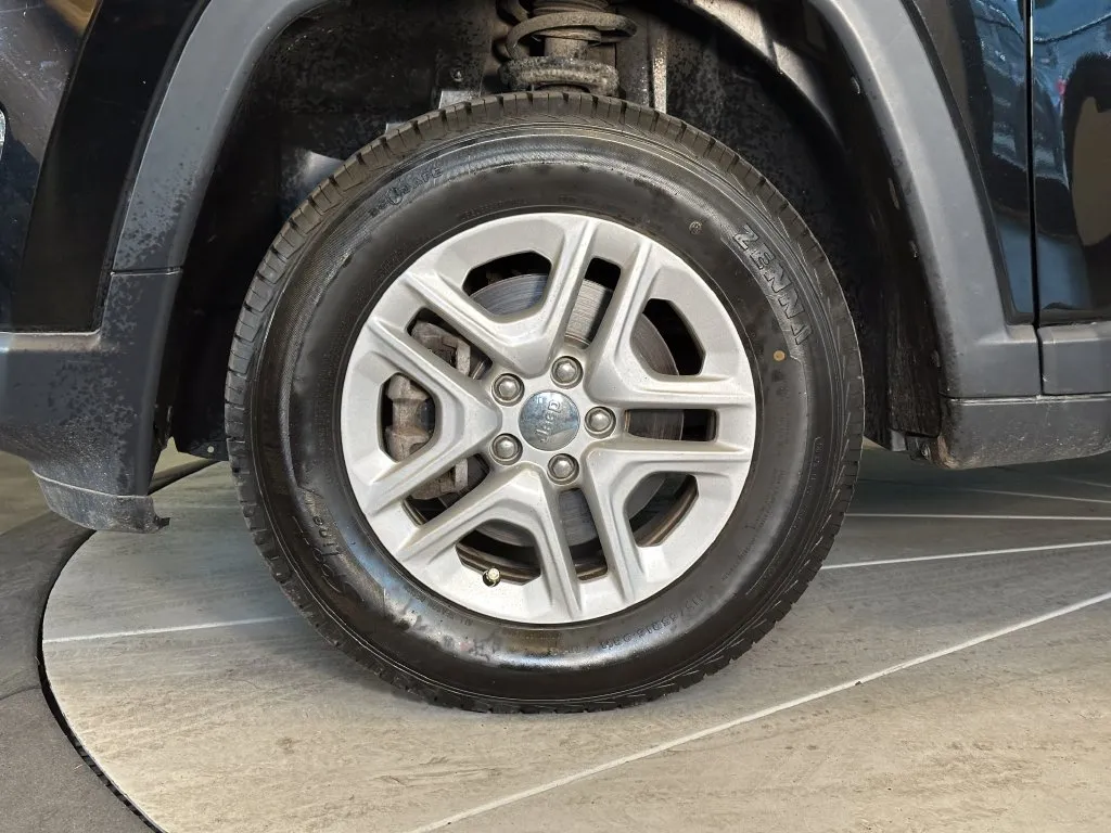 Jeep Compass photo 24