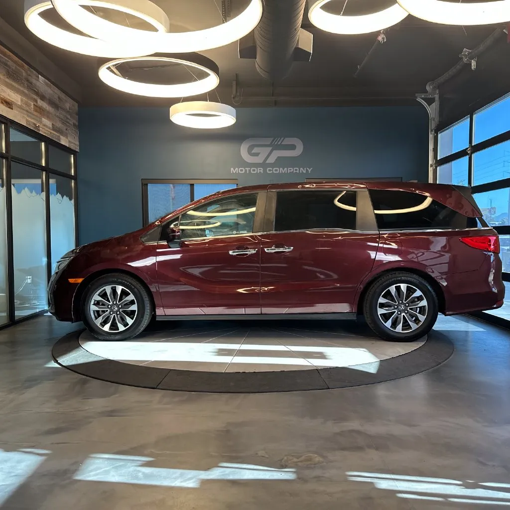Honda Odyssey photo 6