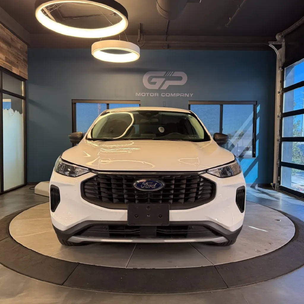 Ford Escape photo 8