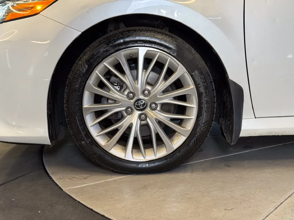 Toyota Camry photo 26
