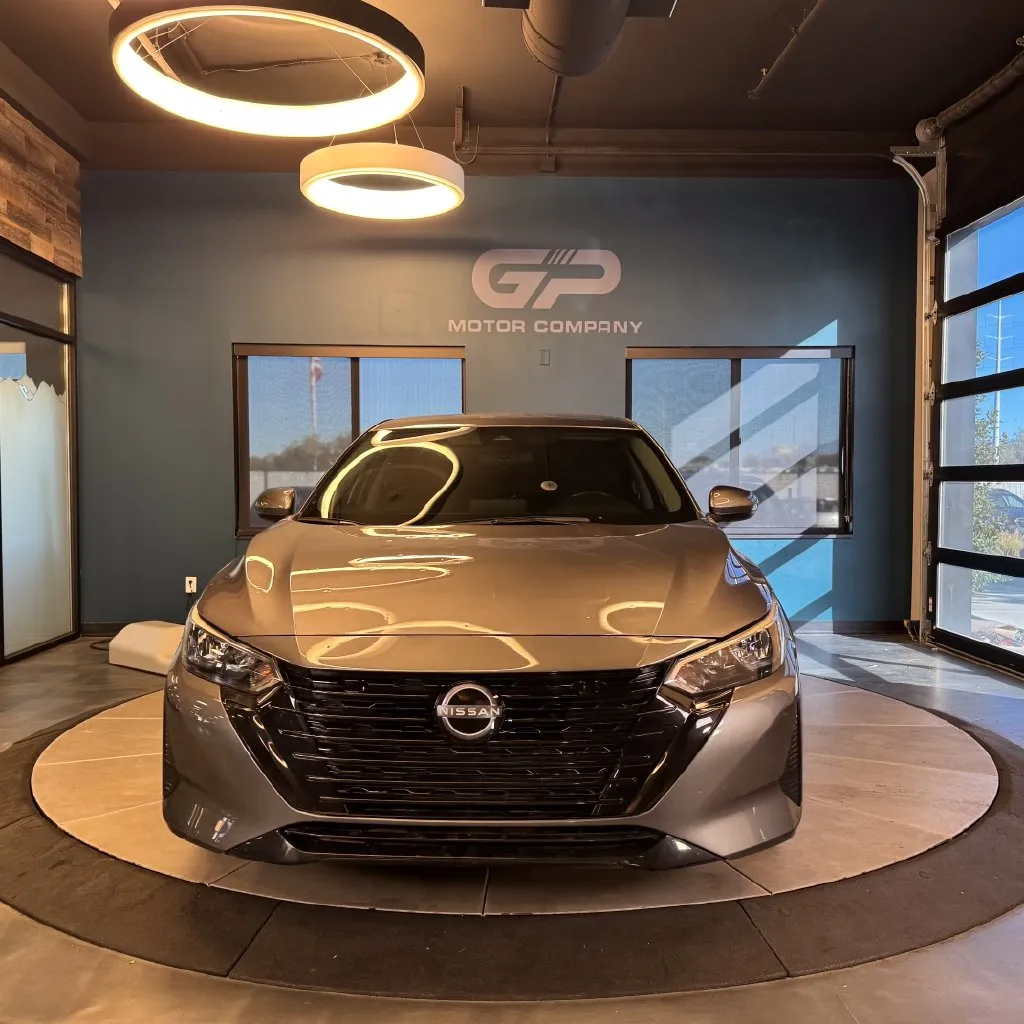 Nissan Sentra photo 8