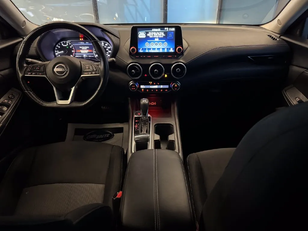 Nissan Sentra photo 9