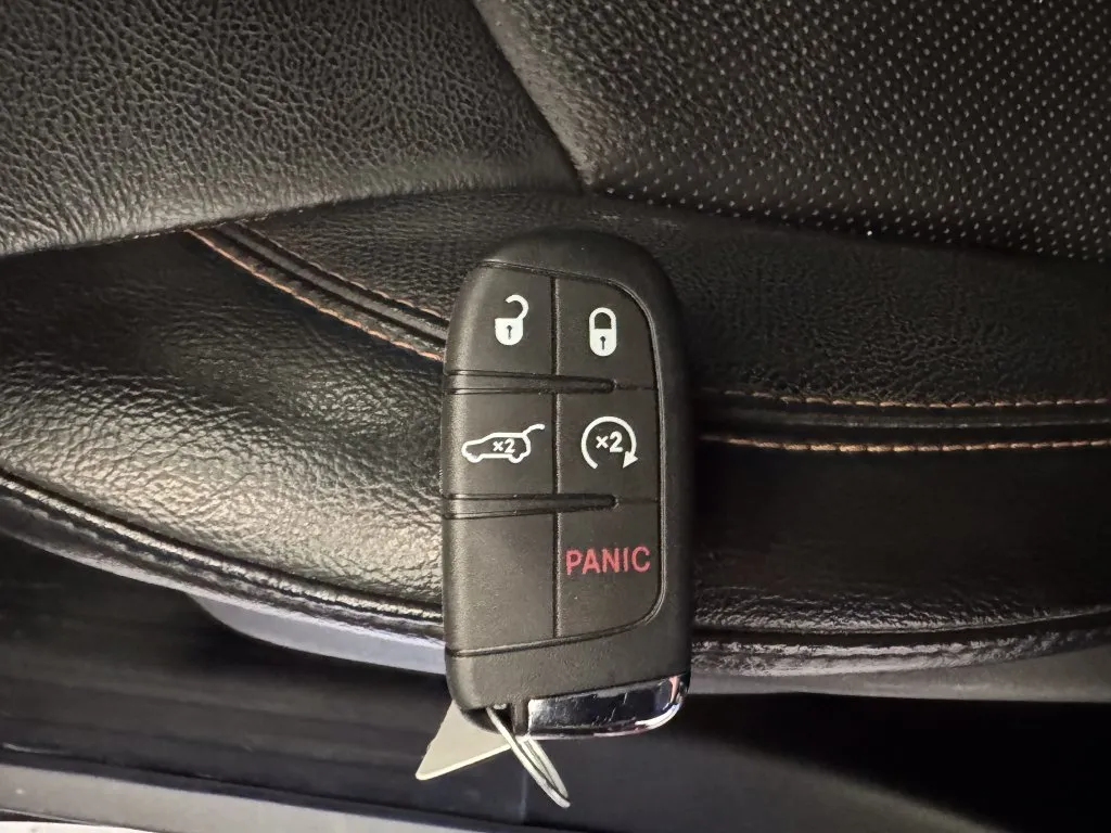 Jeep Compass photo 17