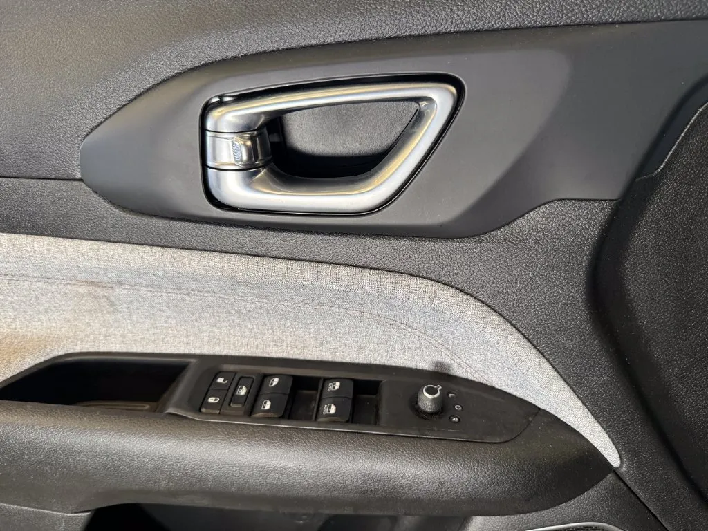 Jeep Compass photo 19