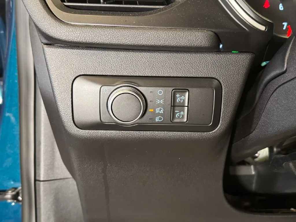 Ford Escape photo 18