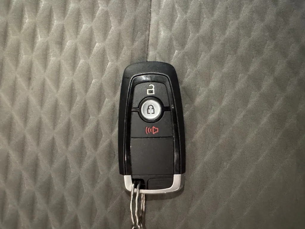 Ford Escape photo 17