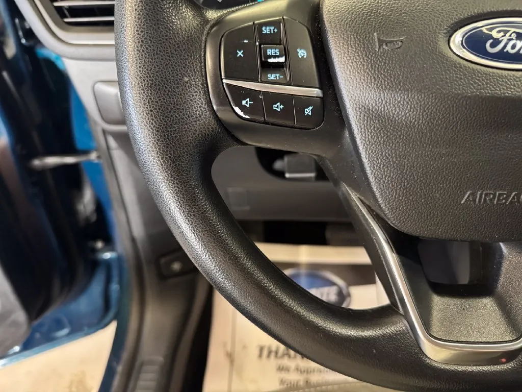 Ford Escape photo 11