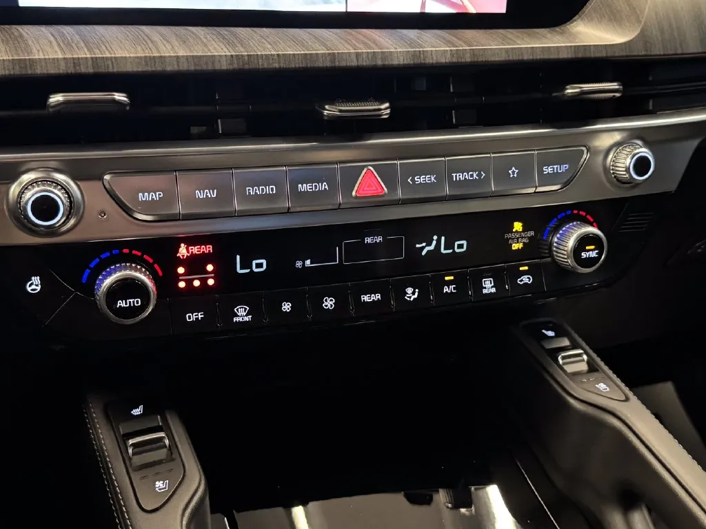 Kia Telluride photo 15