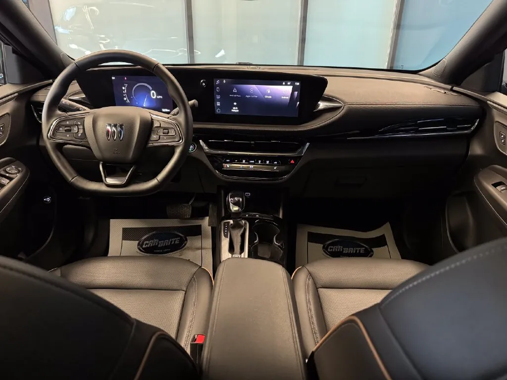 Buick Envista photo 9
