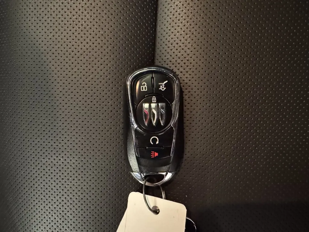 Buick Envista photo 17