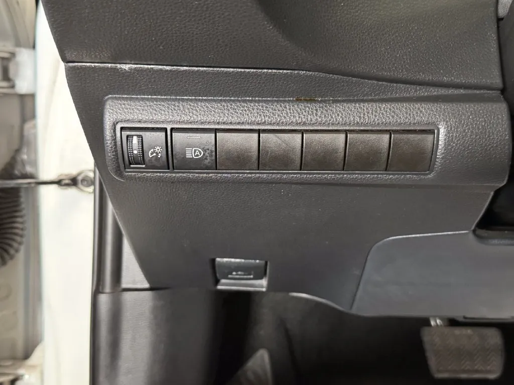 Toyota Corolla photo 17