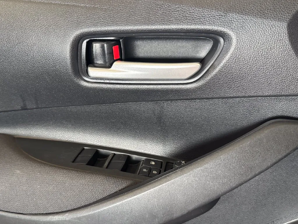 Toyota Corolla photo 18