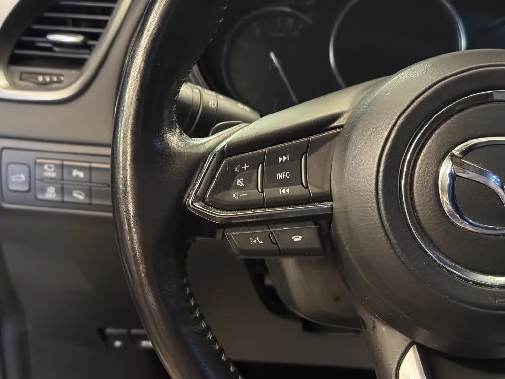 Mazda CX-9 photo 10
