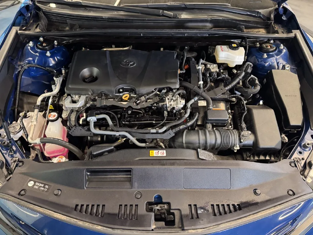 Toyota Camry photo 23