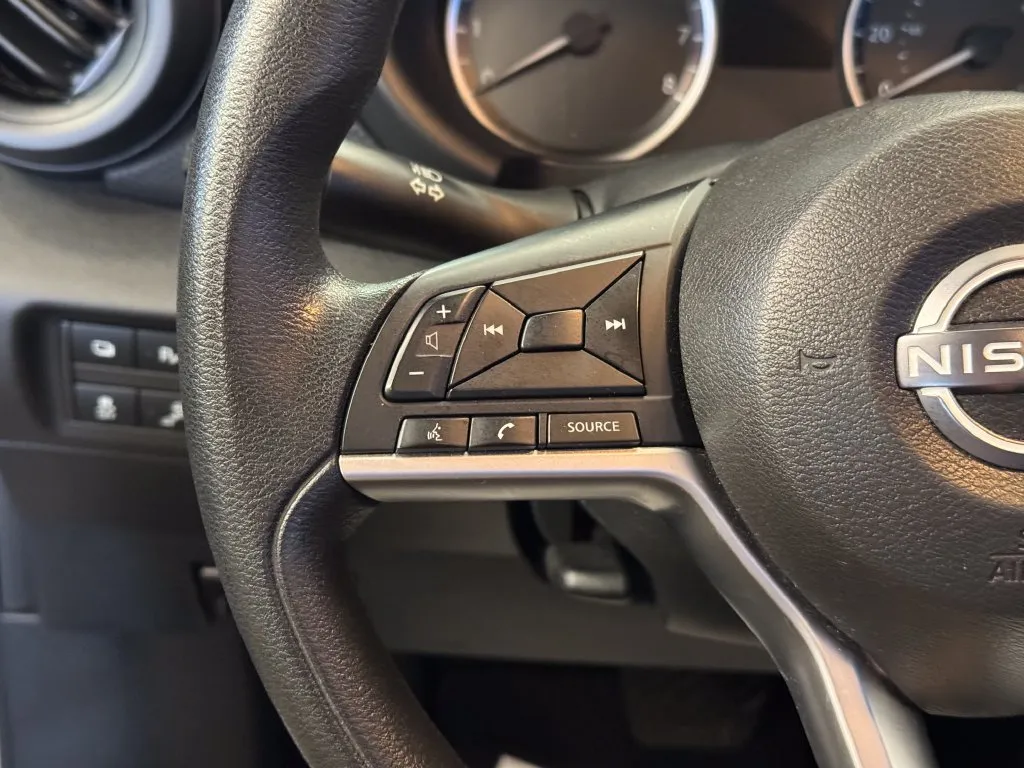Nissan Kicks photo 11