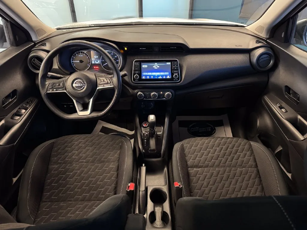 Nissan Kicks photo 9