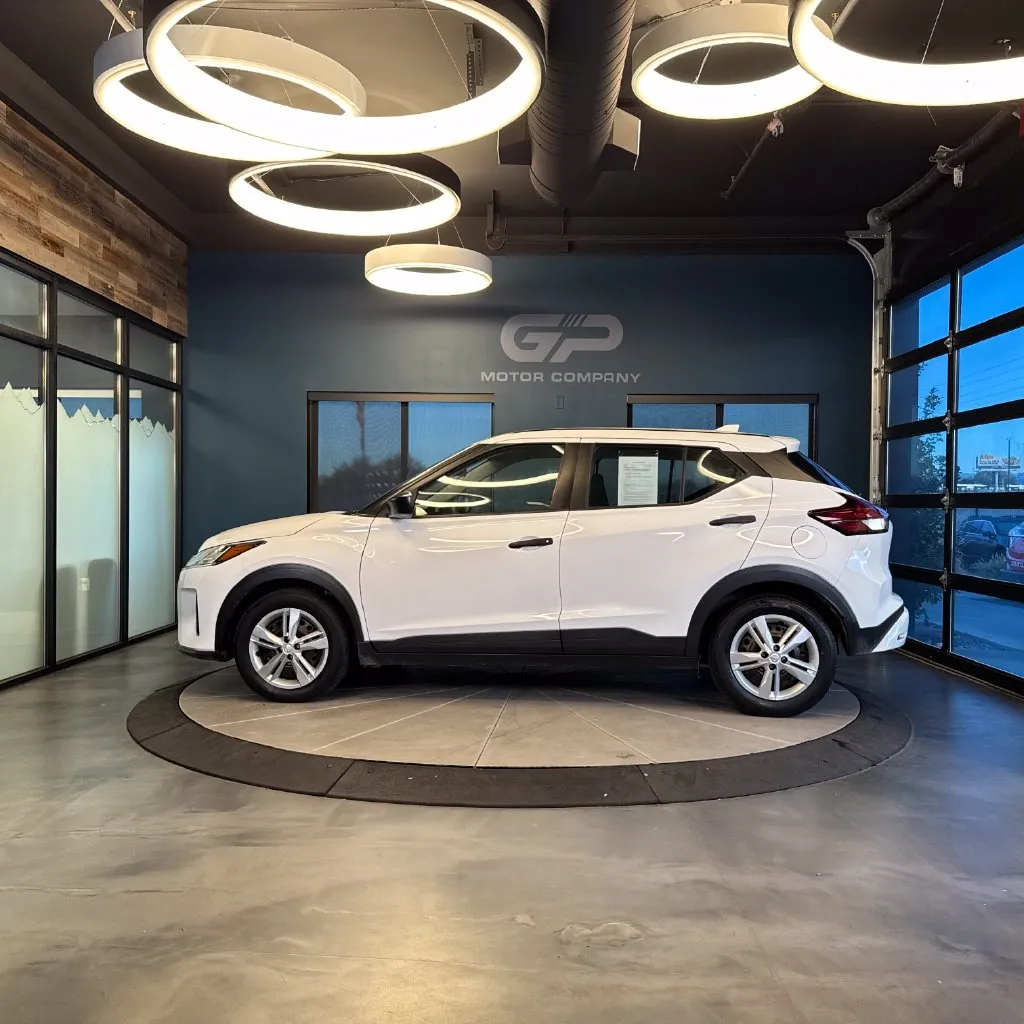 Nissan Kicks photo 6