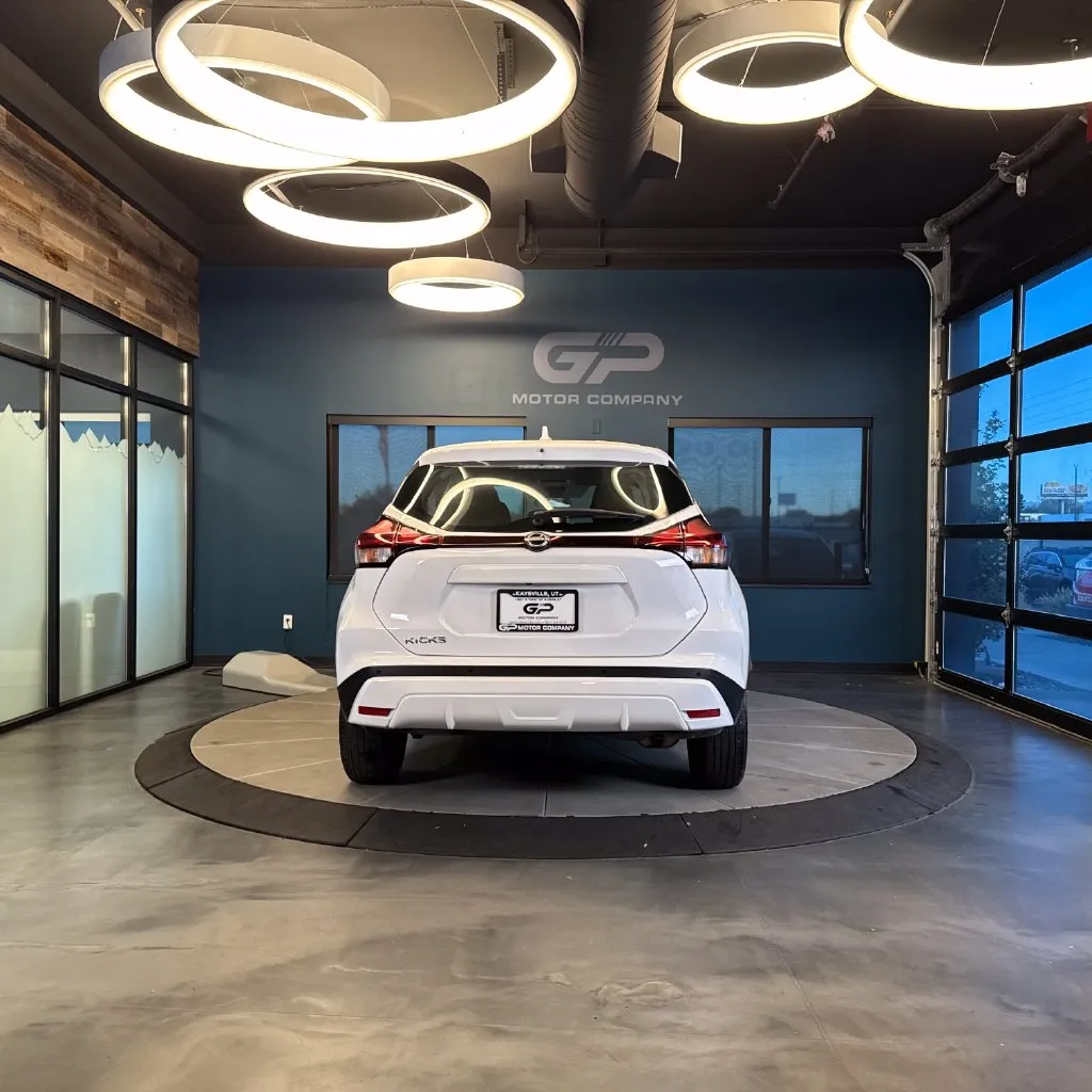 Nissan Kicks photo 4