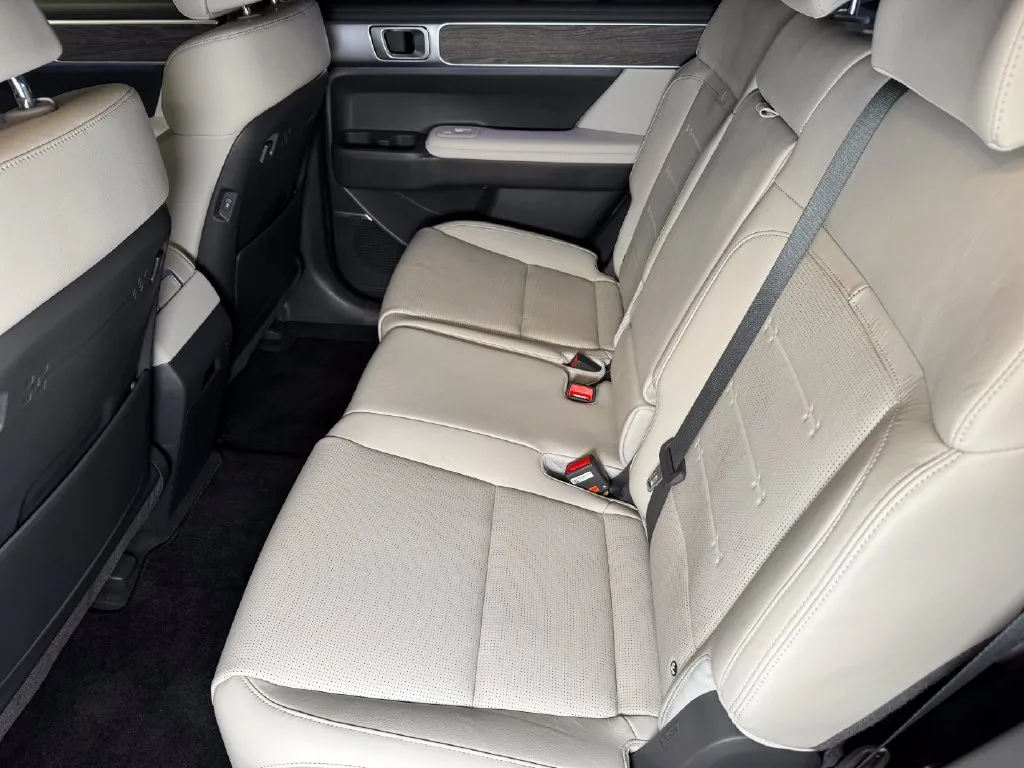Hyundai Santa Fe photo 22